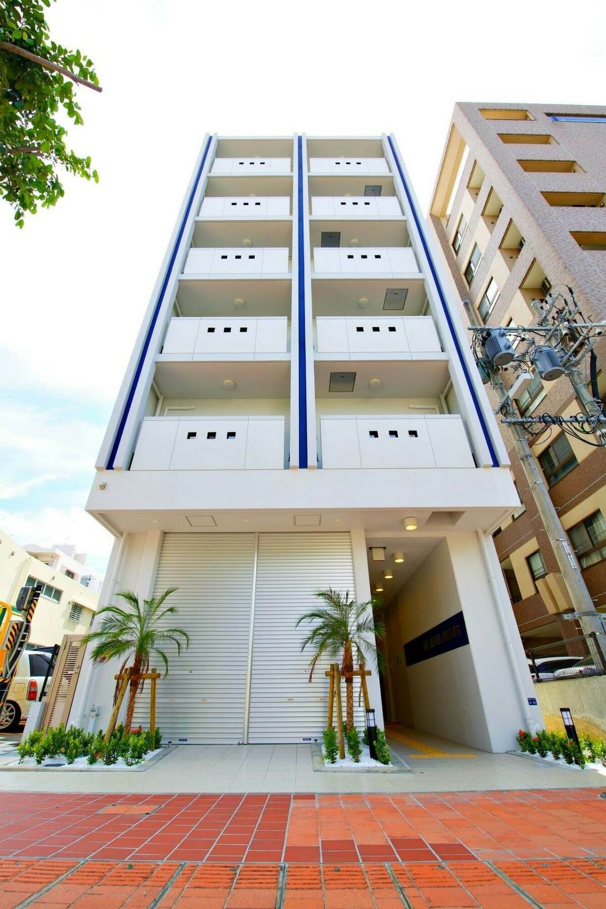 M'S Hotel Omoromachi Наха Экстерьер фото